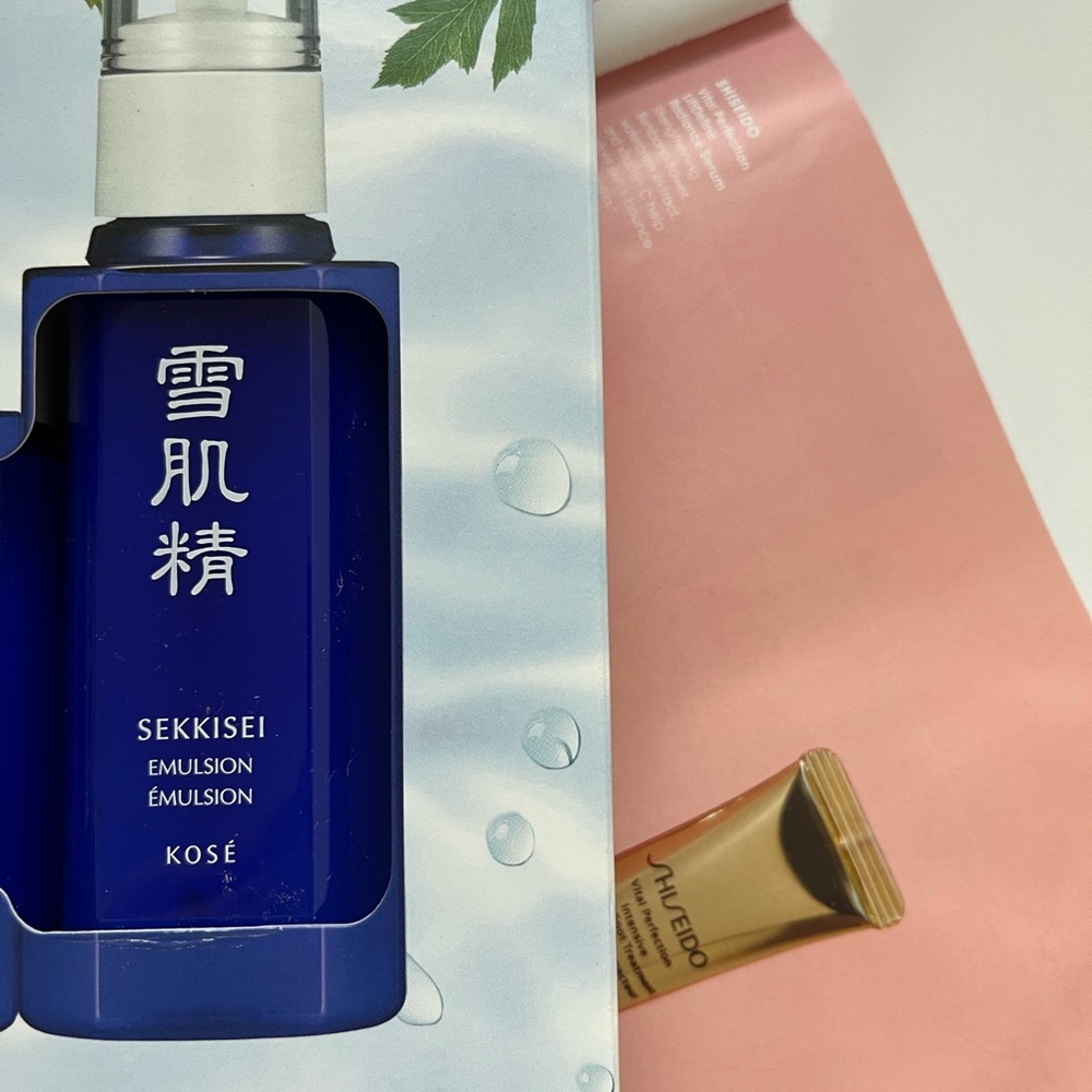 SEKKISEI Emulsion, Lightweight Hydrating Facial Moisturizer, 4.7 Oz sealed